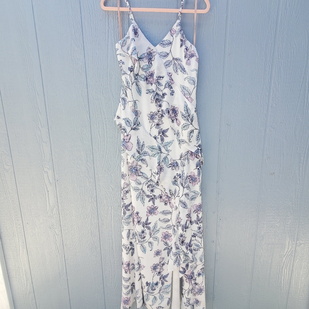 Fame and Partners Floral Pleated Maxi Dress